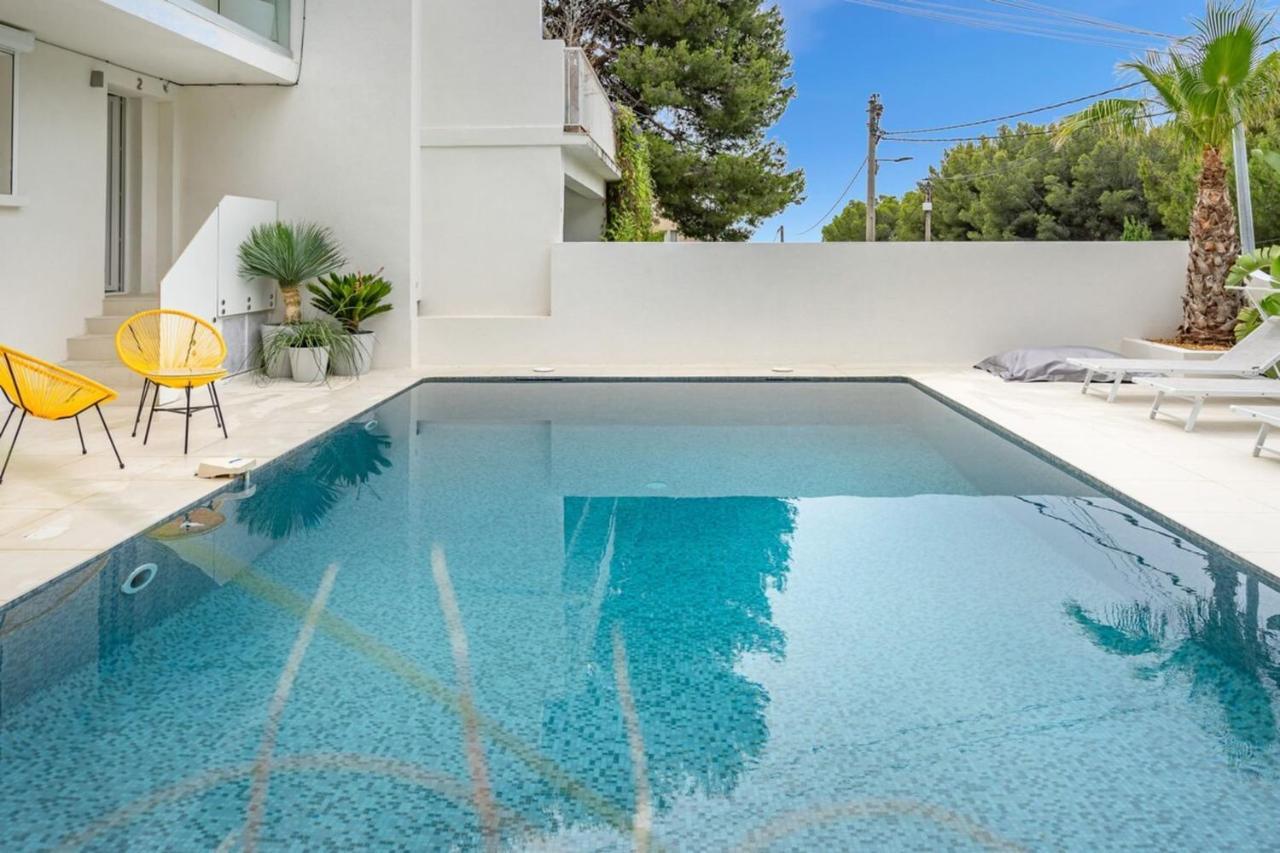 Giovannina N3 Cassis Exteriér fotografie