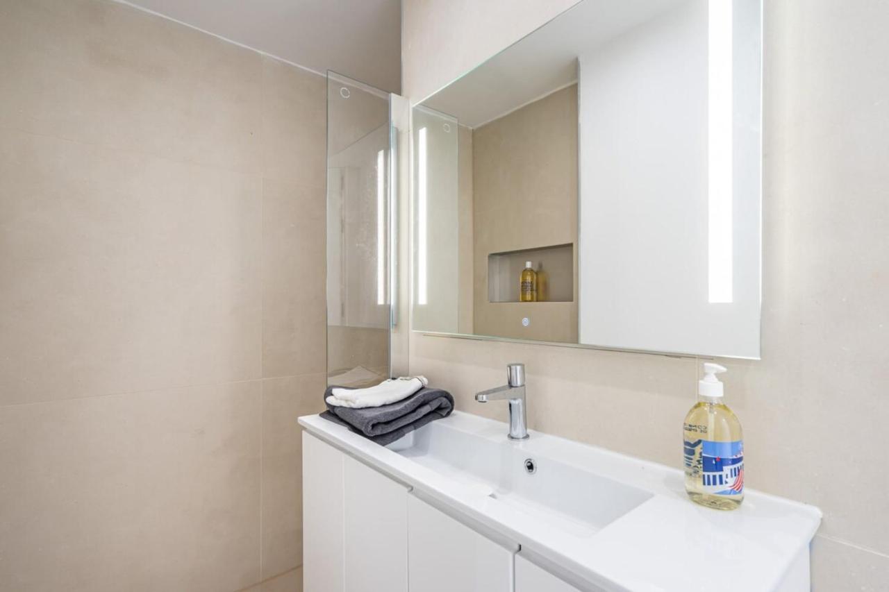 Giovannina N3 Cassis Exteriér fotografie